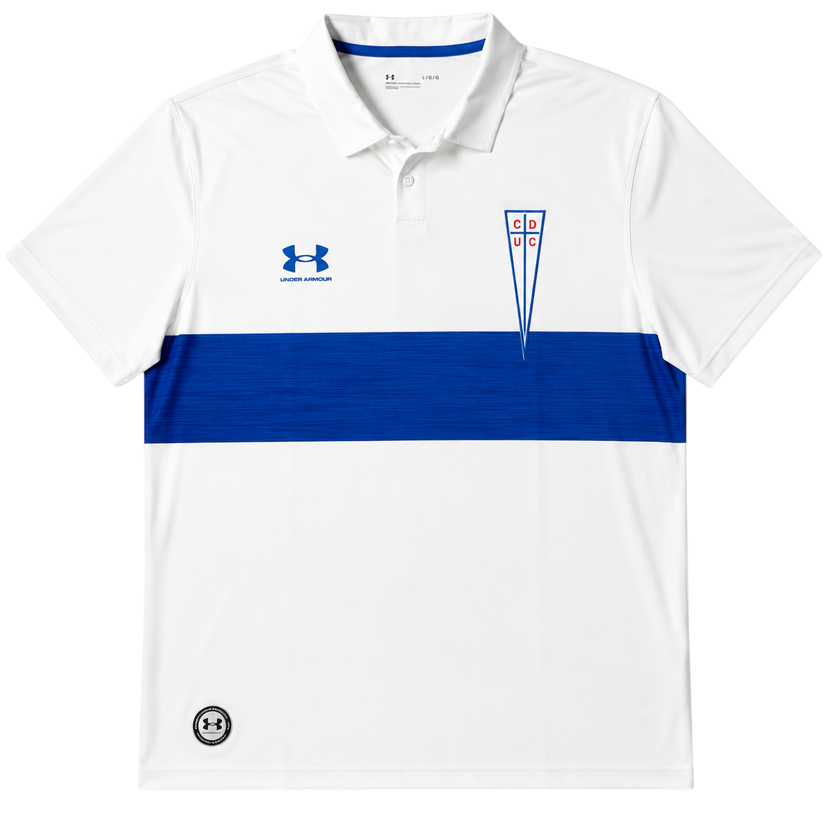 Universidad Católica Forması - Ön